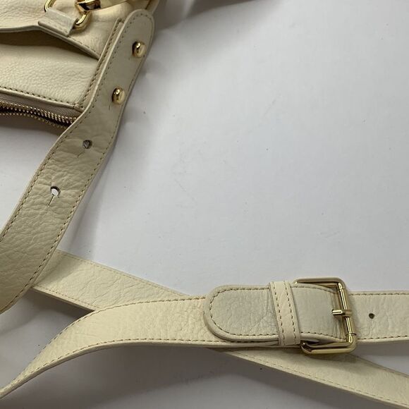 Kelly Tooke cream leather tasseled charm keychain crossbody bag - Picture 10 of 10